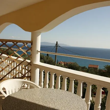 Marinos At Lourdata Village