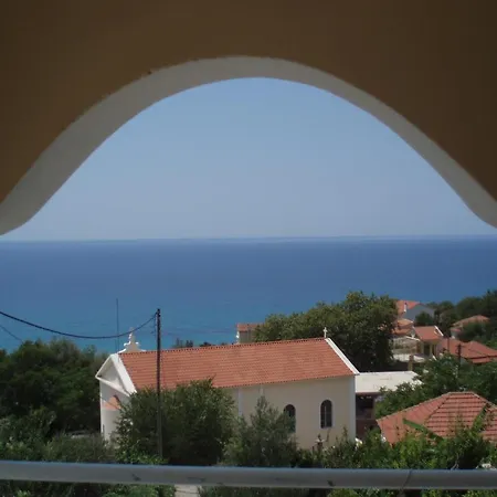 Διαμέρισμα Marinos At Lourdata Village