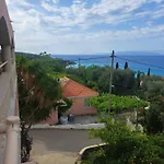 Marinos At Lourdata Village *