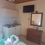 Apartmán Marinos At Lourdata Village