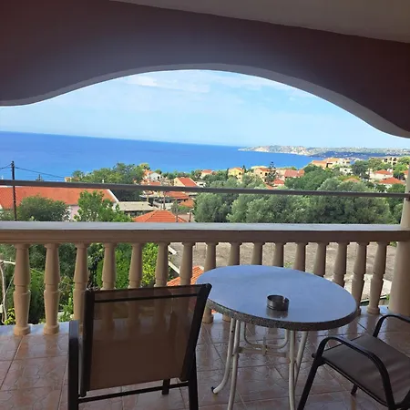 Marinos At Lourdata Village Διαμέρισμα *