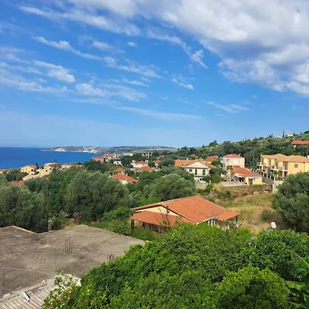 דירה Marinos At Lourdata Village