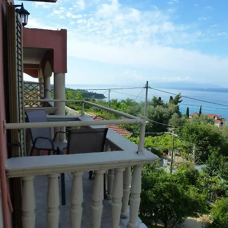 Marinos At Lourdata Village * Λουρδάτα