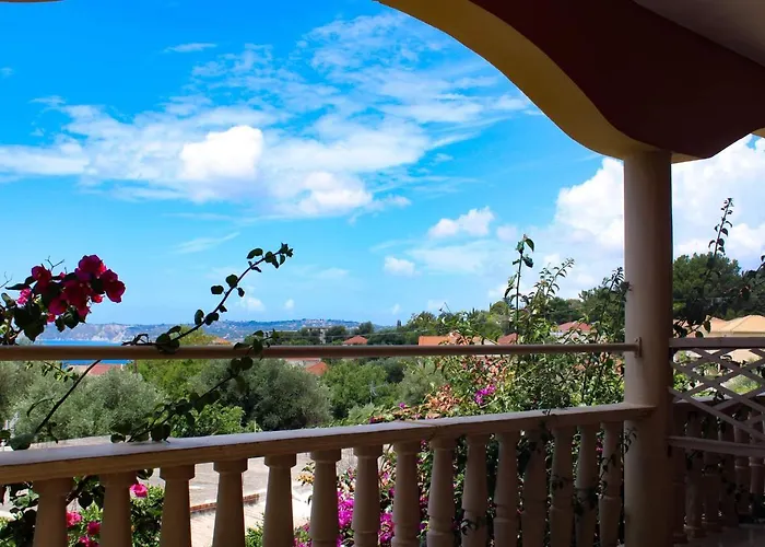 Marinos At Lourdata Village *