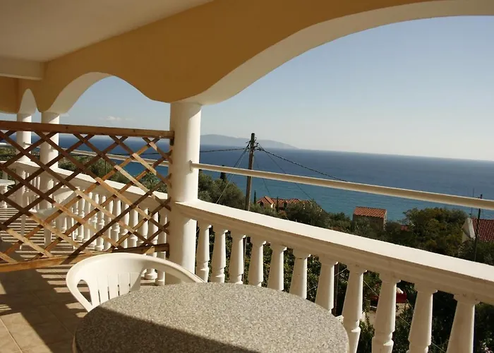 Marinos At Lourdata Village