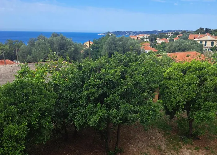 Marinos At Lourdata Village