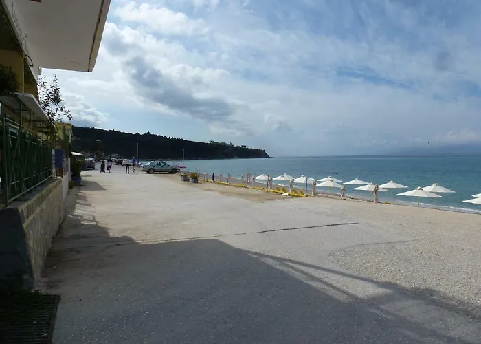 Marinos At Lourdata Village